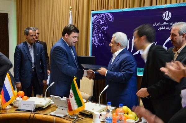 Евгений Куйвашев подписание соглашения с иранской провинцией Хамадан|Фото: ДИП губернатора Свердловской области