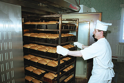 хлеб пекарня|Фото: www.polyusgold.com